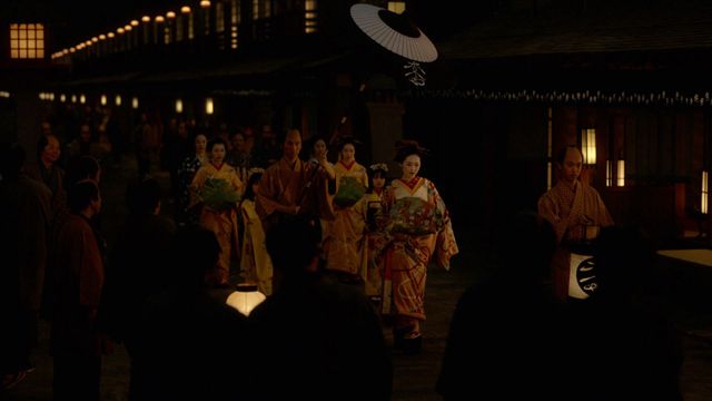 誰袖（福原遥）の美しすぎる花魁道中「べらぼう」第18回場面写真（3枚目）