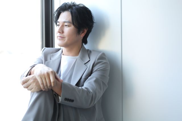 「仮面ライダーアギト」要潤、氷川誠と共に歩いた25年！映画『アギト－超能力戦争－』撮り下ろしカット（3枚目）