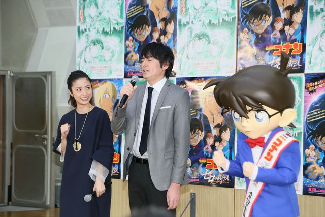 コナン君、上戸彩＆博多大吉が息ぴったりの決めポーズ！『名探偵コナン　ゼロの執行人（しっこうにん）』公開アフレコイベント（14枚目）