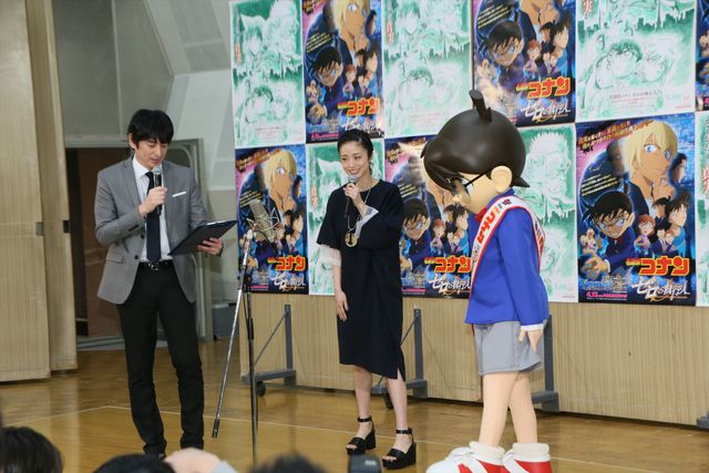 コナン君、上戸彩＆博多大吉が息ぴったりの決めポーズ！『名探偵コナン　ゼロの執行人（しっこうにん）』公開アフレコイベント（24枚目）