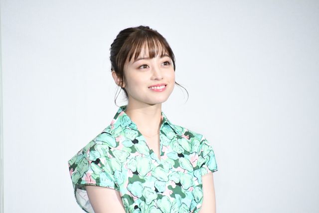 平野紫耀＆橋本環奈『かぐや様は告らせたい』卒業証書のサプライズ！：フォトギャラリー