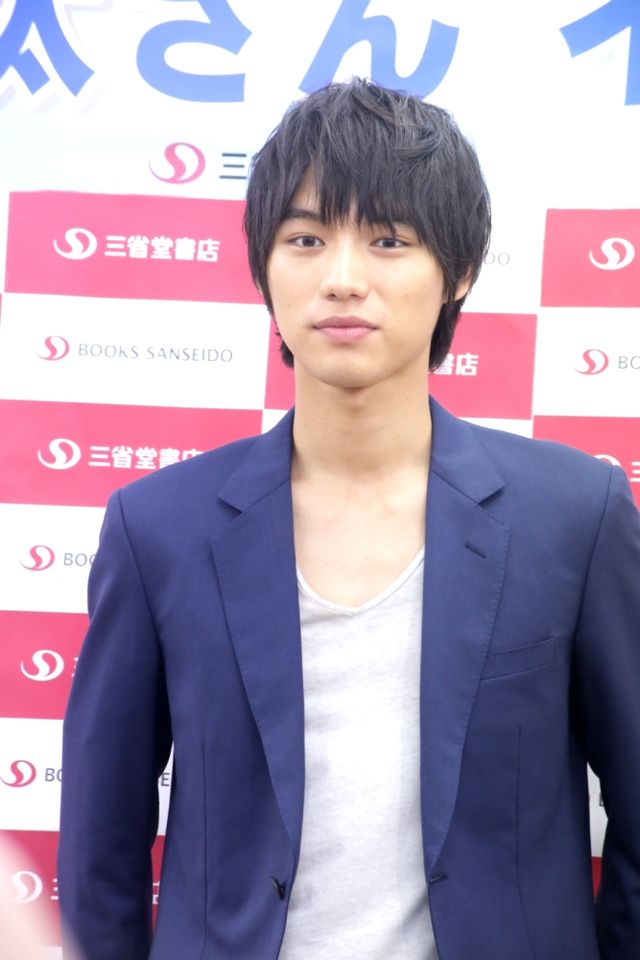 種市先輩、「あまちゃん」人気に戸惑い？福士蒼汰2nd写真集