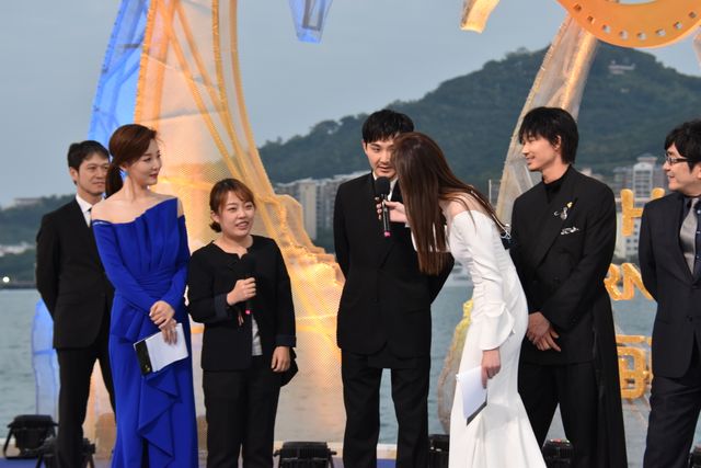 綾野剛×松田龍平×大友啓史監督、熱狂のレッドカーペットへ【第2回海南島国際映画祭】（18枚目）