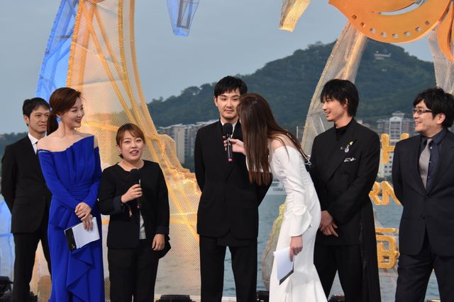 綾野剛×松田龍平×大友啓史監督、熱狂のレッドカーペットへ【第2回海南島国際映画祭】（19枚目）