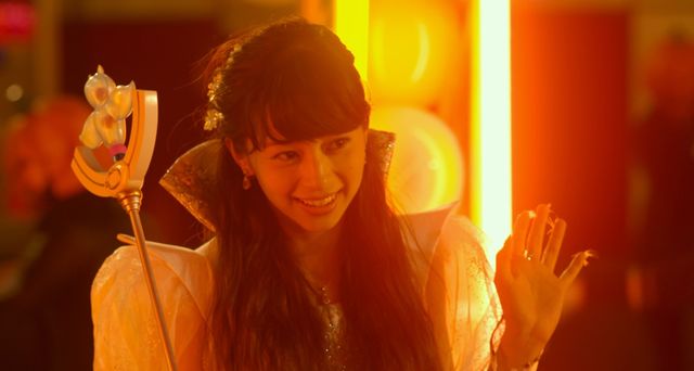 佐野勇斗の真剣なまなざし！『3D彼女』場面写真：フォトギャラリー