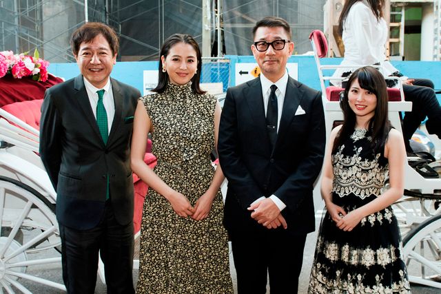 長澤まさみ＆志田未来、美女コンビがモントリオールに馬車で登場！フォトギャラリー（10枚目）