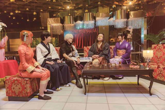 ＜7枚＞『銀魂2』キャバクラシーン撮影現場より（7枚目）