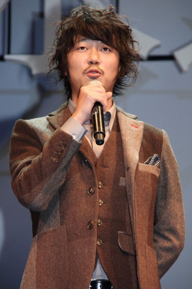 岡田准一、後輩に「かわいいな」連発！　映画『永遠の0』完成披露フォトギャラリー（9枚目）