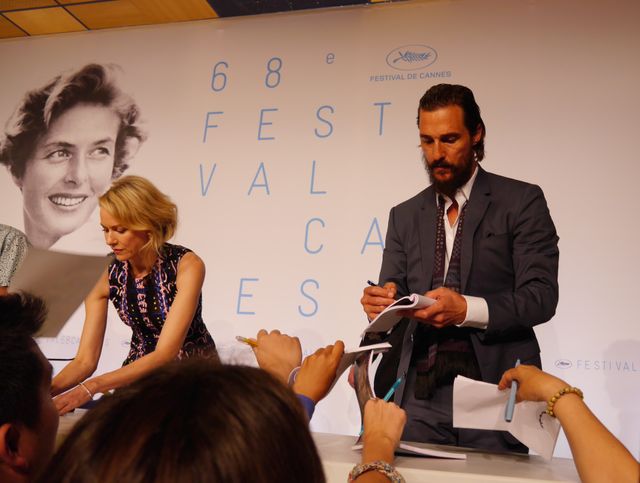 マシュー・マコノヒーがサイン攻め！『The Sea of Trees』カンヌ公式会見フォトギャラリー（19枚目）