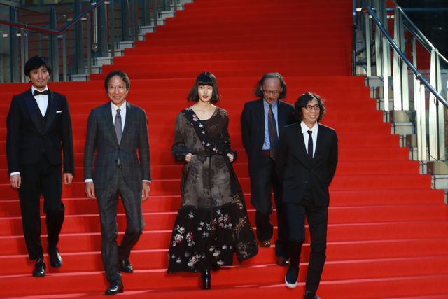 橋本愛のシースルー素材ありのドレスがかわいい!!第29回東京国際映画祭フォトギャラリー2（7枚目）