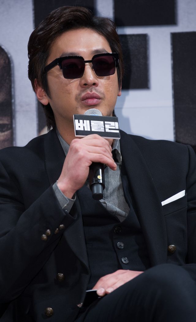 映画『ベルリン』壮絶なアクションに、主演俳優が現場は処刑場とポロリ＜韓国JPICTURES＞（6枚目）