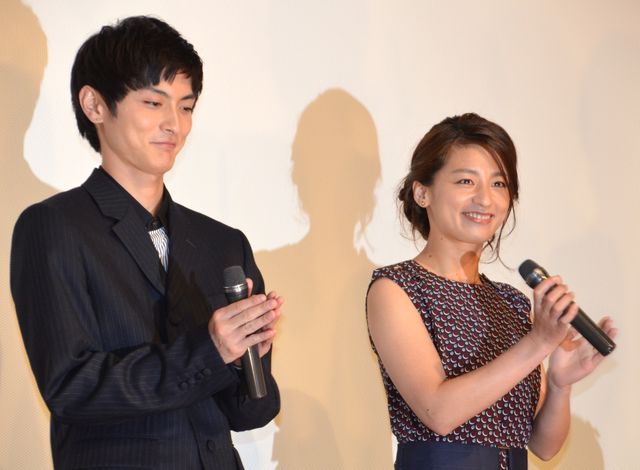 高良健吾、尾野真千子が登場 『きみはいい子』初日フォトギャラリー：フォトギャラリー