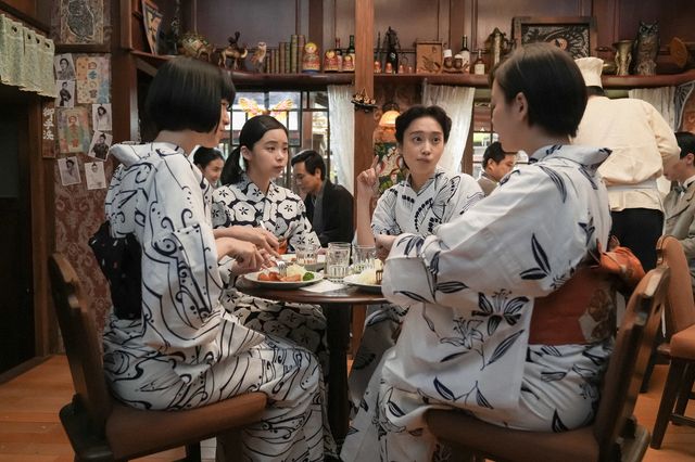 戸惑いを隠せず…「ブギウギ」第19回の場面写真（2枚目）