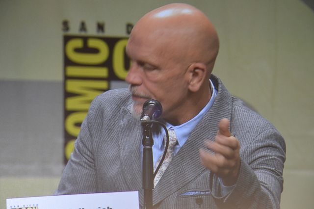 マルコヴィッチとカンバーバッチが語り合う？コミコンフォトギャラリー（7枚目）