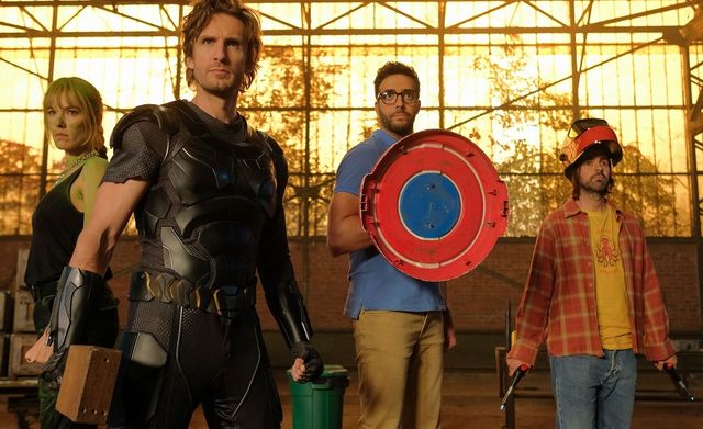 宿敵はジョーカー…ではなくピエロ！『バッドマン　史上最低のスーパーヒーロー』場面写真（2枚目）