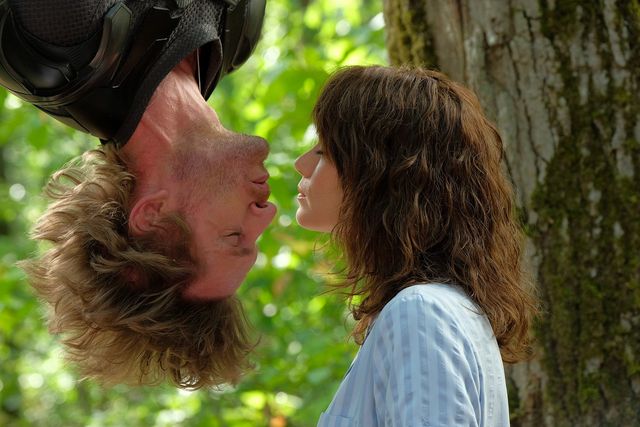 宿敵はジョーカー…ではなくピエロ！『バッドマン　史上最低のスーパーヒーロー』場面写真（4枚目）