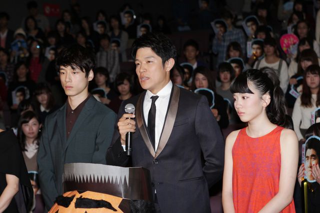 32歳にして15歳の高校生を熱演した鈴木亮平「次は小学生をやりたい」！『俺物語!!』初日舞台あいさつフォトギャラリー（6枚目）