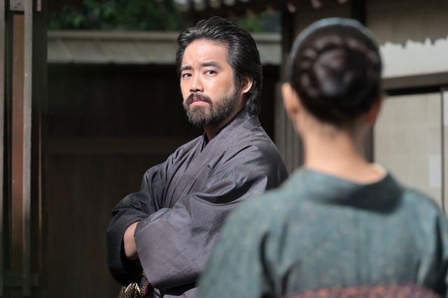 【画像14枚】朝ドラ「風、薫る」りん（見上愛）のもとに亀吉（三浦貴大）が…第119回場面写真（2枚目）