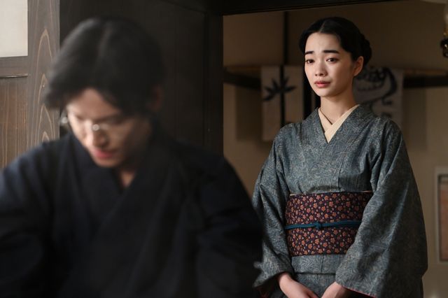 【画像14枚】朝ドラ「風、薫る」りん（見上愛）のもとに亀吉（三浦貴大）が…第119回場面写真（5枚目）