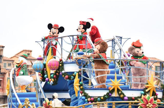 「ディズニー・クリスマス」パーク内の様子（18枚目）