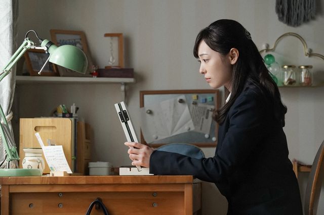 史子が貴司の短歌を読んで…「舞いあがれ！」第92回の場面写真（5枚目）