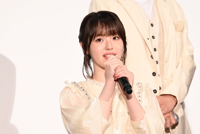 土屋太鳳、肩出し美ドレスで佐久間大介らと登壇！『マッチング TRUE LOVE』完成披露の様子（17枚目）