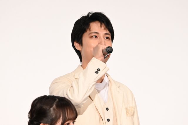 土屋太鳳、肩出し美ドレスで佐久間大介らと登壇！『マッチング TRUE LOVE』完成披露の様子（37枚目）