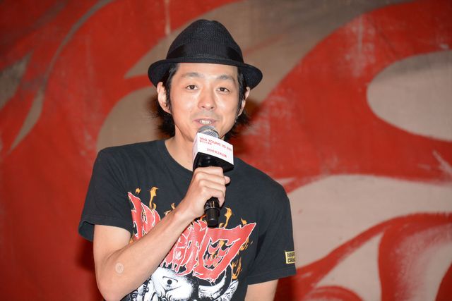 長瀬智也×クドカン×神木隆之介『TOO YOUNG TO DIE!』クランクアップ会見（11枚目）