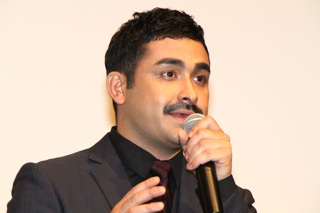 綾野剛が狙い撃ち！『日本で一番悪い奴ら』初日フォトギャラリー（13枚目）