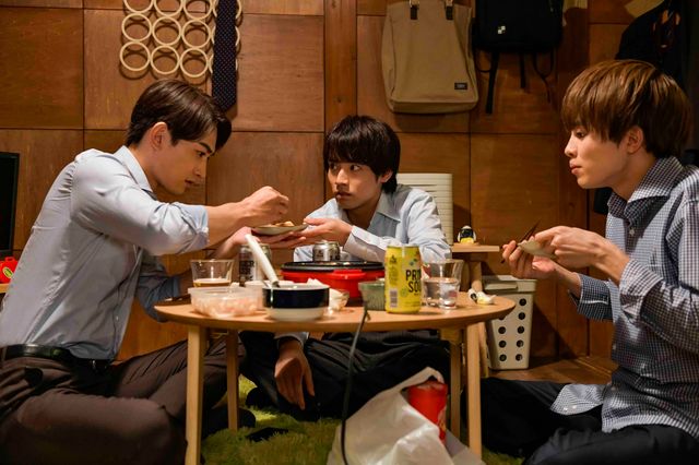 黒沢、安達を見つめすぎ！「30歳まで童貞だと魔法使いになれるらしい」第6話場面カット（2枚目）