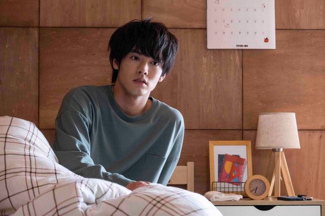 黒沢、安達を見つめすぎ！「30歳まで童貞だと魔法使いになれるらしい」第6話場面カット（5枚目）