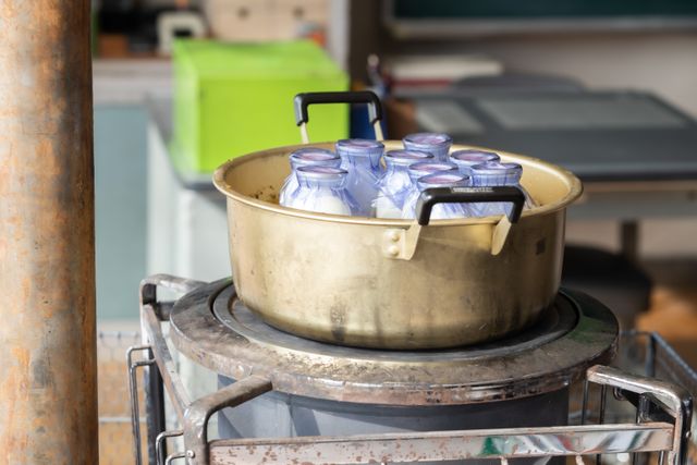 エビぞりがキレッキレ！「おいしい給食 season3」第1話場面写真（8枚目）