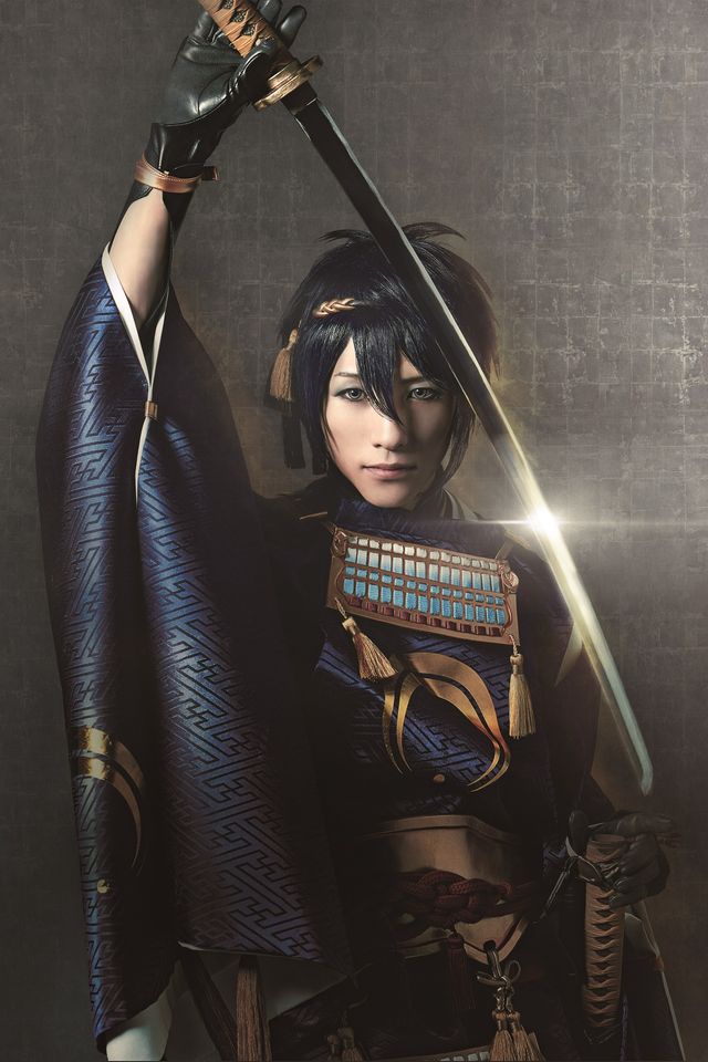 舞台「刀剣乱舞」三日月宗近・山姥切国広・一期一振・鶴丸国永キャラクタービジュアルフォトギャラリー（2枚目）