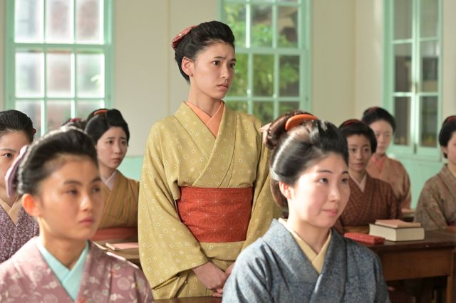 【画像11枚】朝ドラ「風、薫る」りん（見上愛）たちは看護科の講義も行って…第61回場面写真（4枚目）