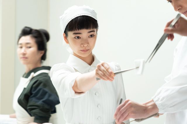 【画像11枚】朝ドラ「風、薫る」りん（見上愛）たちは看護科の講義も行って…第61回場面写真（7枚目）