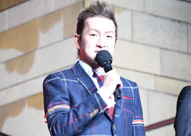 さすがBIGBOSS！新庄剛志、スパイダーマンスーツでド派手に登場（5枚目）