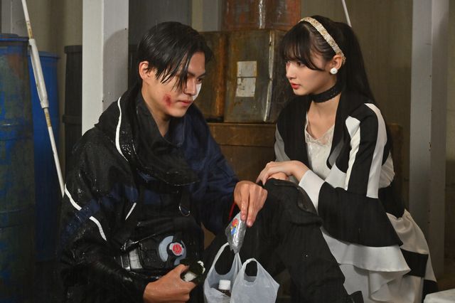 景和＆祢音から狙われる英寿…「仮面ライダーギーツ」第16話「謀略IR：キツネ狩り」：フォトギャラリー