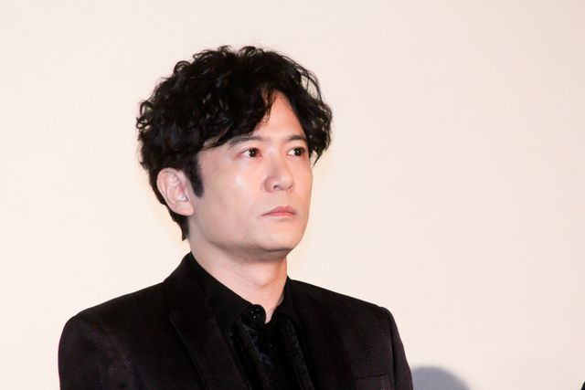 稲垣吾郎、新垣結衣ら『正欲』最優秀監督賞受賞の岸監督を祝福！（9枚目）