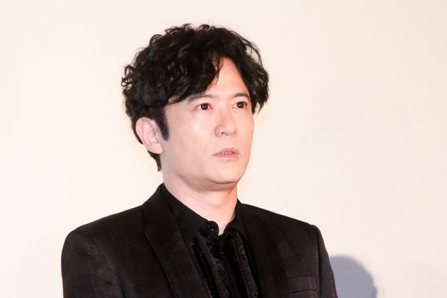 稲垣吾郎、新垣結衣ら『正欲』最優秀監督賞受賞の岸監督を祝福！（10枚目）