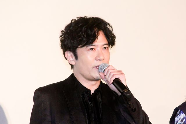稲垣吾郎、新垣結衣ら『正欲』最優秀監督賞受賞の岸監督を祝福！（11枚目）