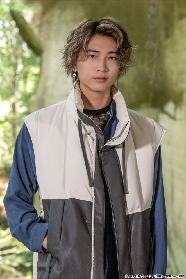 「仮面ライダーガヴ」新ビジュアル公開！黒い謎のライダー参戦、ヴァレンにも異変が…（3枚目）