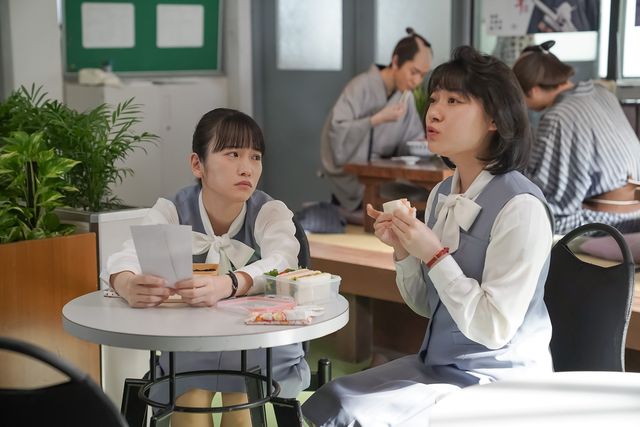 謎の振付師にはぐらかされ…「カムカムエヴリバディ」第81回の場面写真（2枚目）