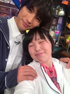 福士蒼汰が「突然ですが、彼女ができました」とブログで報告…隣に写る女性は？（2枚目）