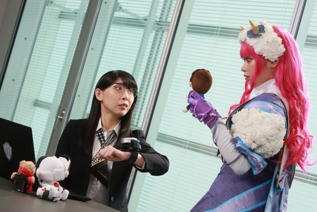 サンシーターは何を見た!?『ナンバーワン戦隊ゴジュウジャーVSブンブンジャー』新規場面カット（3枚目）