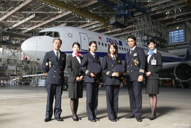 堀北真希・菜々緒・相武紗季らが劇中衣装で集結！フォトギャラリー（8枚目）