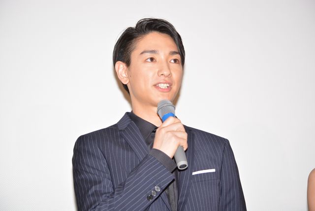 小西真奈美や山本未來らがきれいなドレスで登場！『ミッドナイト・バス』初日舞台あいさつ（9枚目）