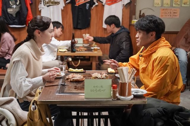 貴司はリュー北條と打ち合わせをして…「舞いあがれ！」第117回の場面写真（4枚目）