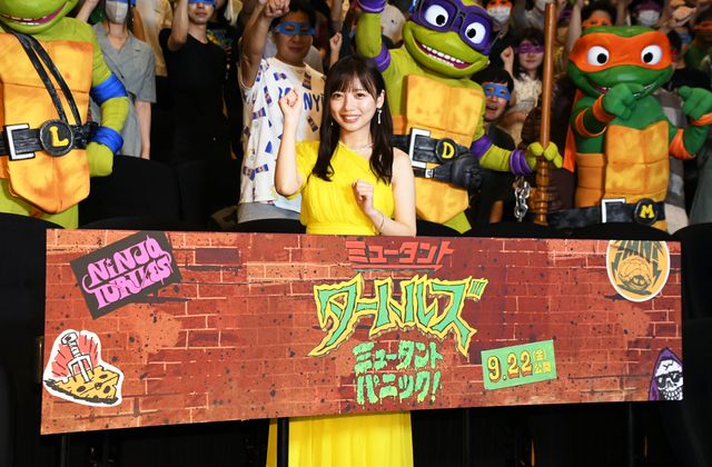 26歳になった齊藤京子にサプライズ！タートルズからフラワーアレンジメントのプレゼント（8枚目）