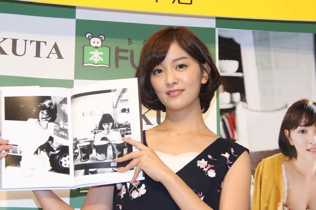 「近キョリ恋愛」ヒロイン、ランジェリーカット初挑戦の写真集！イベント写真ギャラリー（9枚目）