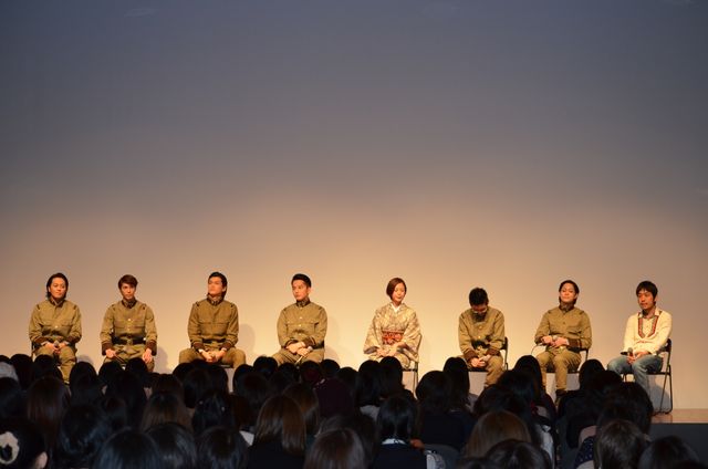 浅見れいなの着物姿に会場がため息！『不毛会議』制作発表フォトギャラリー（21枚目）